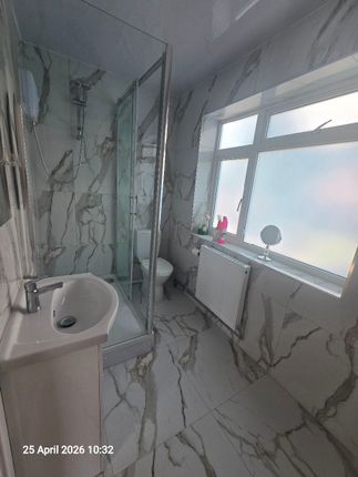 464 Uppingham Road, Leicester photo 3