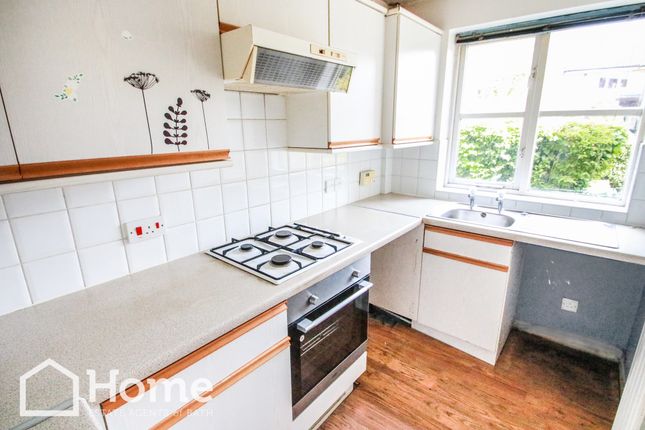 19, Holly Drive, Bath photo 4