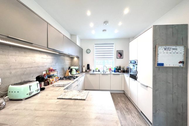 3, Broadbank Way, Canterbury photo 3