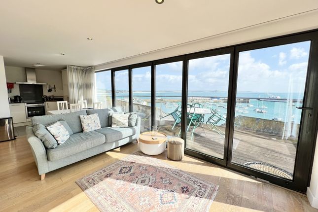 34 Ocean Blue Apartments, Jennings Street, Penzance photo 2