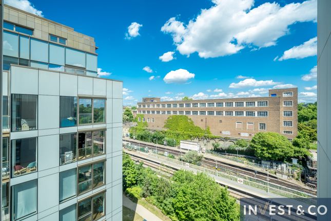 Flat for sale in Seagrave Road, London