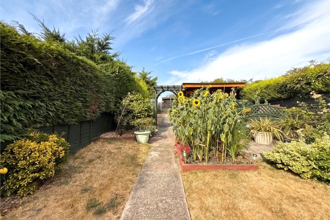 24, Hinwood Road, Shrewsbury photo 4