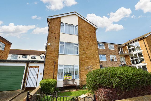 Flat for sale in Rampart Terrace, Shoeburyness