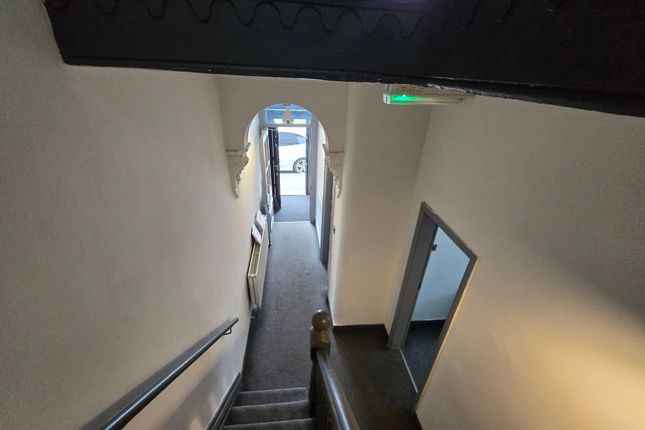 79, Church Street, Leigh photo 5