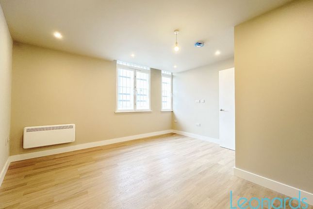 Flat 3, Croydon photo 4