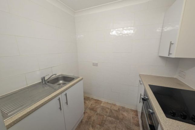 52 Homeforth House, High Street, Newcastle Upon Tyne photo 3