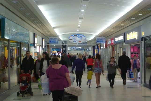 Retail premises to let in 1-2 Orchard Walk, Shopping City Runcorn