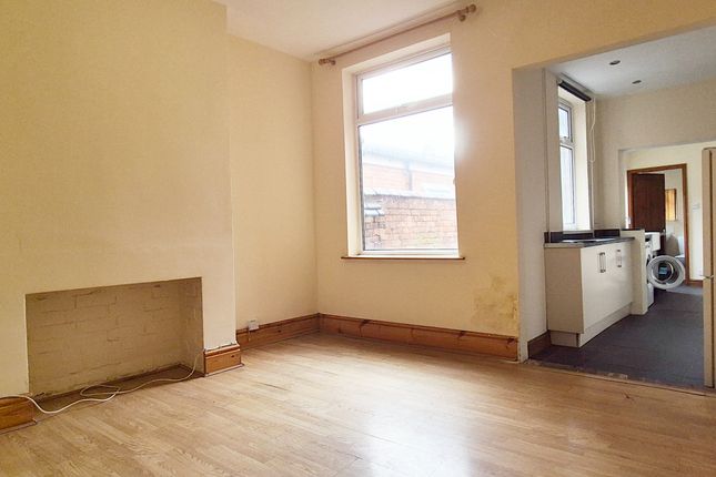 126, Clarendon Park Road, Leicester photo 4