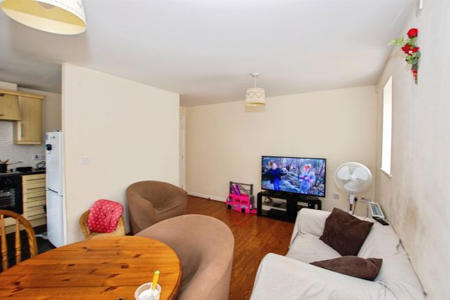 65, Maynard Road, BIRMINGHAM photo 4