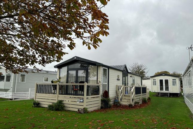 Mobile/park home for sale in Dymchurch Road, New Romney