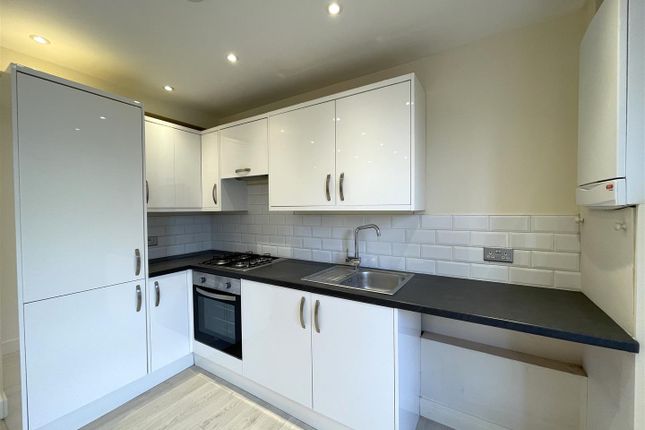 Park Way, Ruislip photo 2