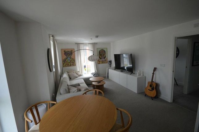 14, Hawes Way, Rotherham photo 5