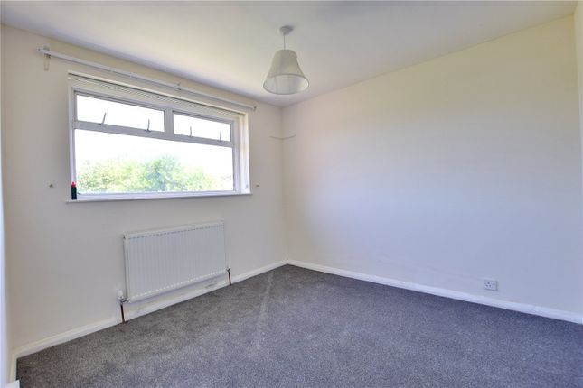 6, Mill Close, West Drayton photo 4