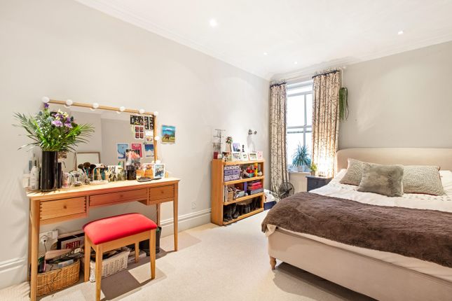 Semi-detached house for sale in Henderson Road, London