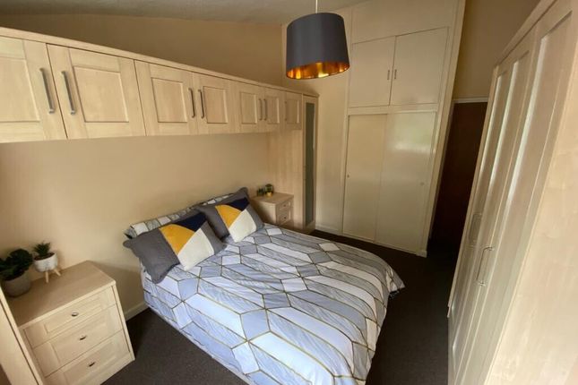 Thumbnail Flat to rent in Bull Close Road, Norwich