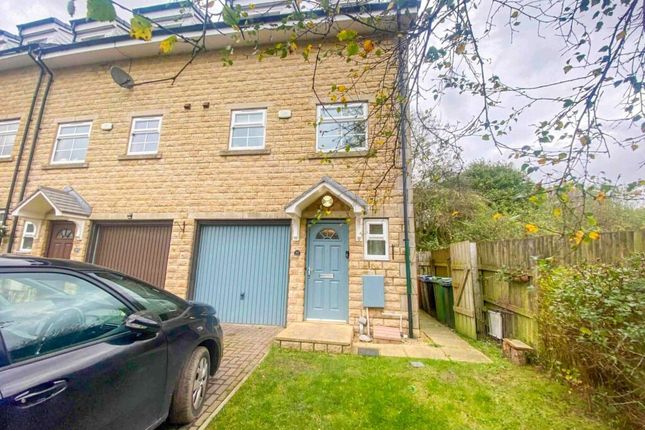 Thumbnail Town house for sale in Pendle Avenue, Bacup, Rossendale