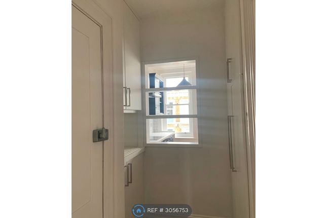 Flat, Kathleen Court Ethelbert Road, Margate photo 5