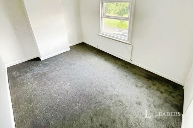 9, Recreation Road, Bourne photo 5