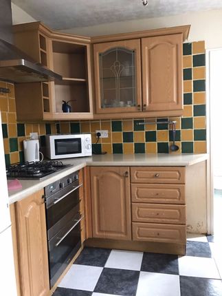Thumbnail Terraced house to rent in Gooseley Lane, London