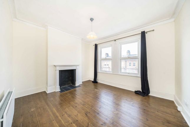 Flat 6, 142, Queenstown Road, London photo 2
