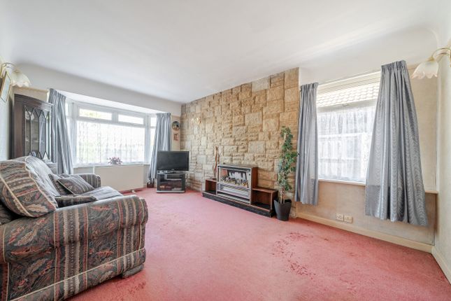 11, Martin Avenue, Fareham photo 2