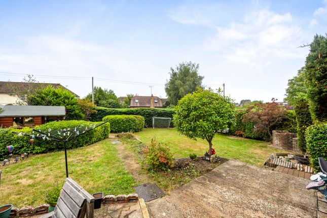11 Timberlea Close, Pulborough photo 3