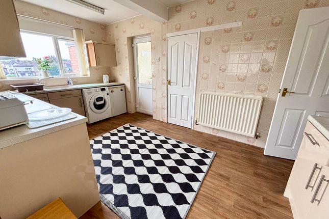 133, Dee Road, Deeside photo 4