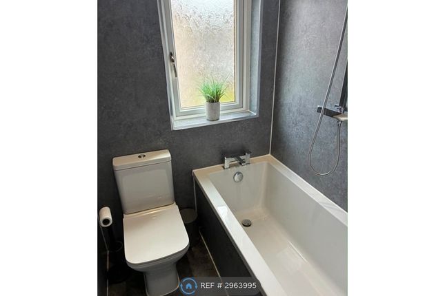 Letham Avenue, Leven photo 4