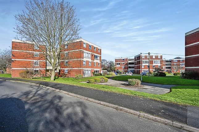 Thumbnail Maisonette for sale in Elworthy Close, Stafford