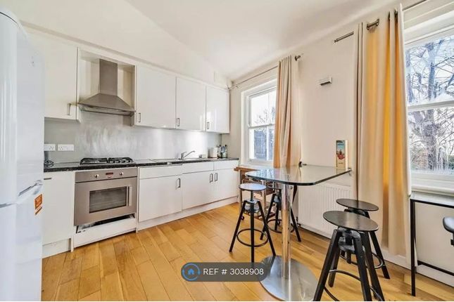 Flat   Crane Grove, Islington, London photo 3