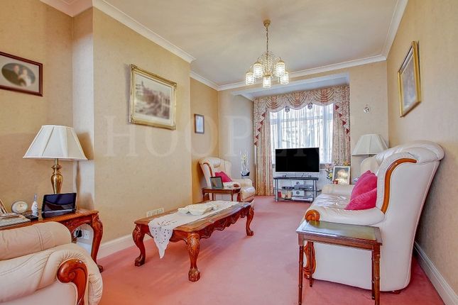 24, Ashcombe Park, London photo 4