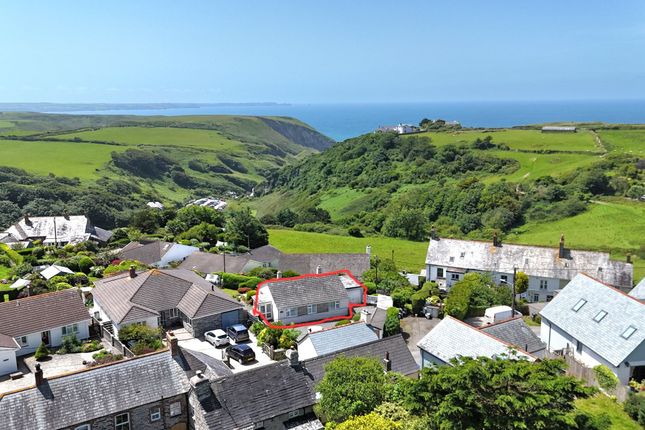 Be Still, Trelake Lane, Tintagel photo 2