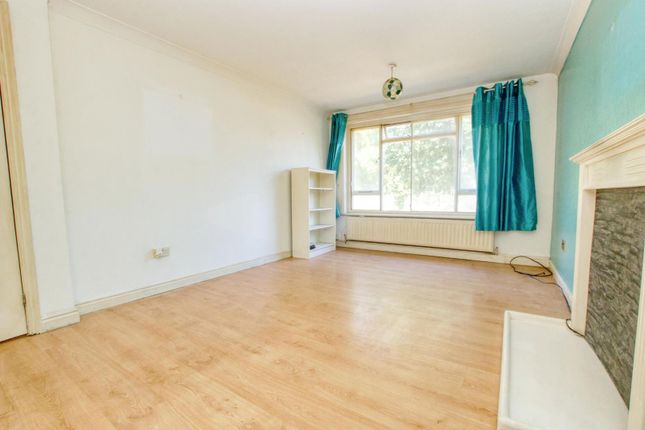 494, Bursledon Road, Southampton photo 2
