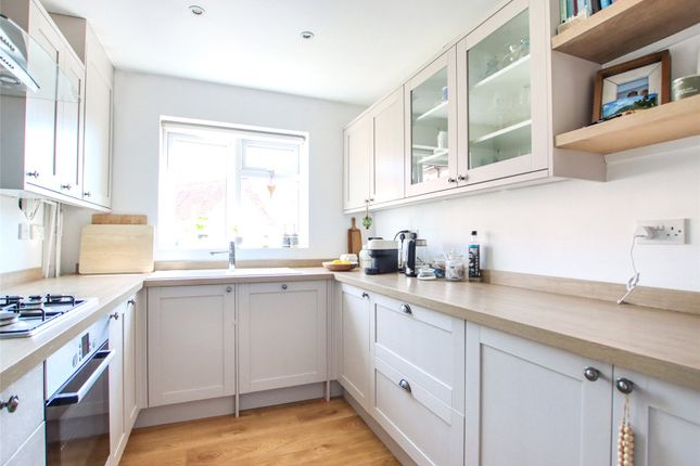 5, Wainsford Court, Lymington photo 2