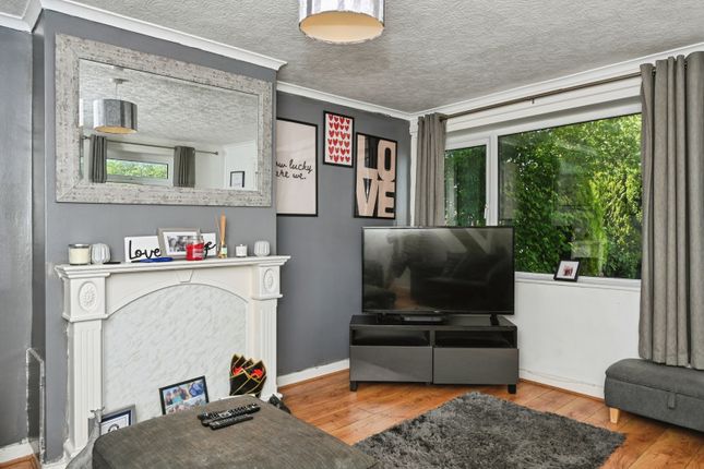 46, Lingley Road, Warrington photo 4