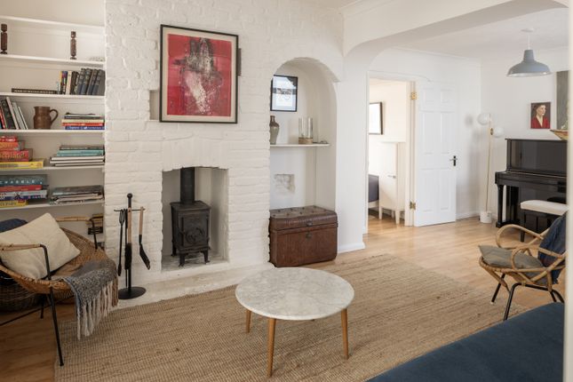 307088 - Tmh_The_Watch_Tower_Romney_Marsh_Tn29_9Nf-12.Jpg