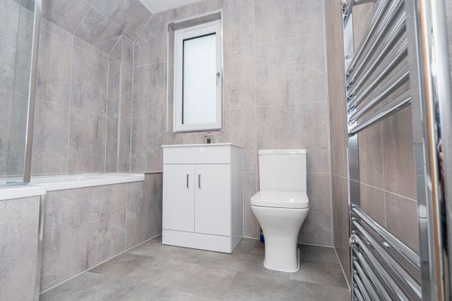 6, Motion Street, Lochgelly photo 4
