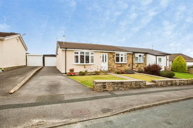 2-bed semi-detached on 4, Jerwood Hill Close, Halifax, £290,000