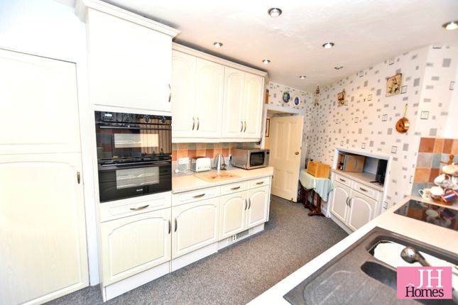 Chimes Cottage, Sandside, Kirkby-in-Furness photo 4