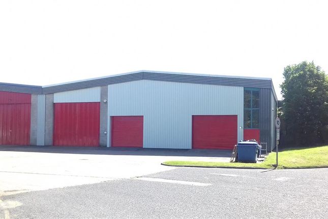 Thumbnail Warehouse to let in Stephenson Road, South Hampshire Industrial Park, Totton, Southampton, Hampshire