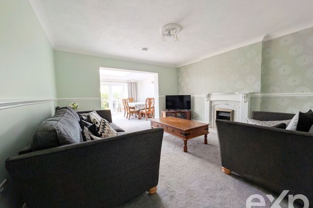 102, Glebe Lane, Maidstone photo 3