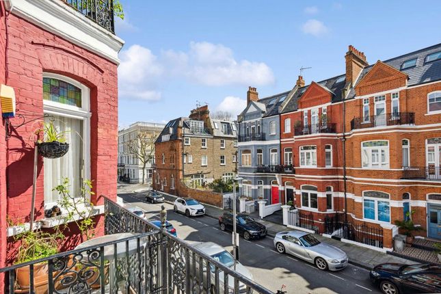 Castletown Road, London photo 4