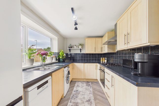 13 Whitehill, Gateshead photo 2
