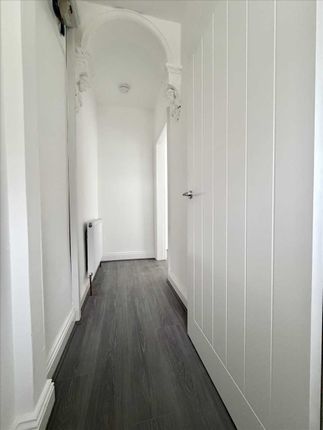 32, Thornton Avenue, South Shields photo 2