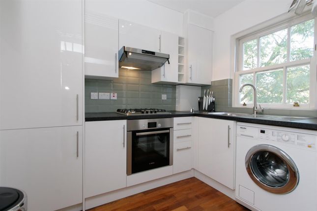 Flat for sale in Regents Park Road, London