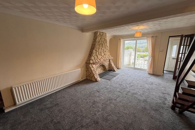 1 Henfaes Terrace, Neath photo 5