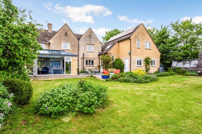 Thumbnail Country house for sale in Furzey Hill Cottages, Meysey Hampton