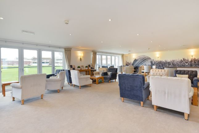 Flat for sale in Keepers Close, Canterbury
