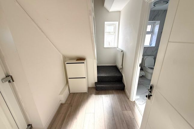 Hornbeam Road, Hayes photo 5
