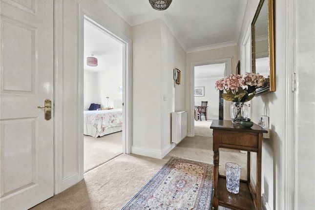 20, Ashcombe Court, Somerset photo 3
